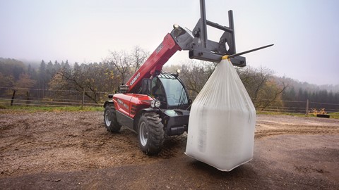 Farmlift moving fertilizer
