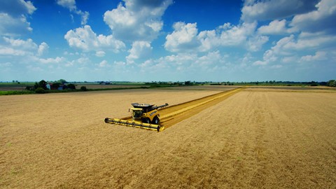 Combine working with PLM Precision Farming technology