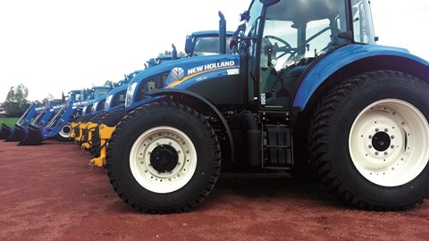 New Holland delivers a fleet of nine T5 snow-clearing tractors to South Lanarkshire Council