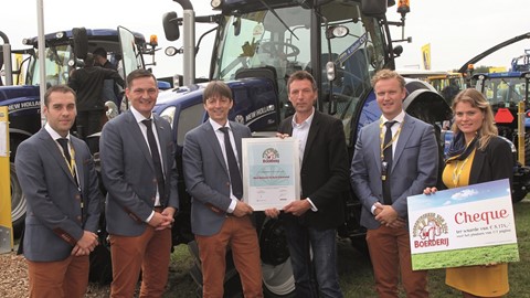 New Holland T6 AutoCommand™ named Best Farmer’s Tractor 2014  at Agrotechniek, NL.