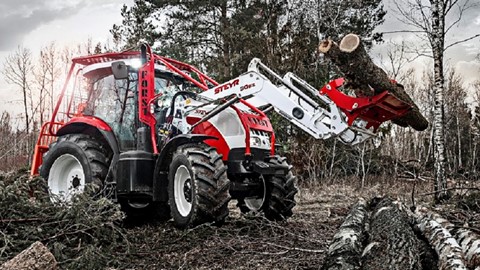 Steyr 6165 CVT Tractor front loader