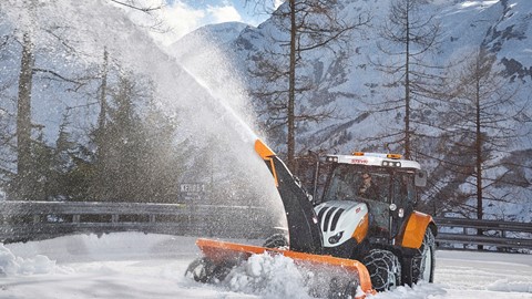 Steyr 6145 Profi Municipal Tractor with snowblower