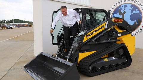 Congressman Mike Pompeo visits CNH Industrial construction equipment facility in Wichita, Kansas