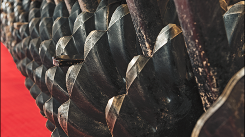 The Case IH True-Tandem™ 335 Barracuda