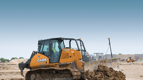 CASE Construction Equipment and Leica Geosystems have extended their partnership in North America