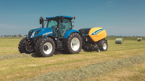 New Holland Roll Baler 125 and Roll Baler 125 Combi
