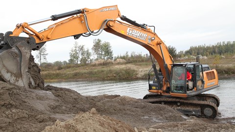 CASE CX350D Excavator Provides Speed, Fuel Efficiency and Power for Family-Owned Business in Ontario