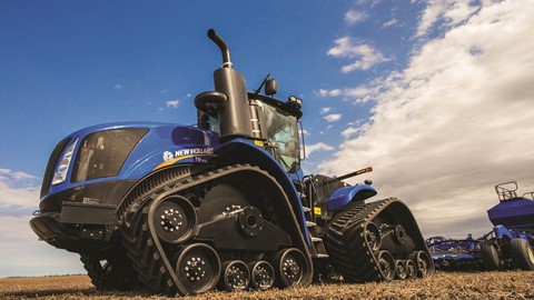 Tough New Holland SmartTrax™ II Tracks Optimized for Productivity fitted to the T9