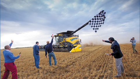 New Holland Agriculture Smashes the Current GUINNESS WORLD RECORDS™ Title for Most Wheat Harvested within Eight Hours
