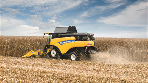 New Holland Agriculture CR8 harvesting maize