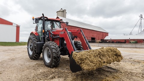 Case IH Puma 165 carrying out loader work