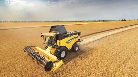 New Holland launches new CX6 Series combines