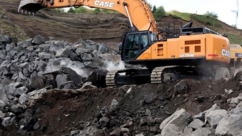 The new CASE CX750D crawler excavator