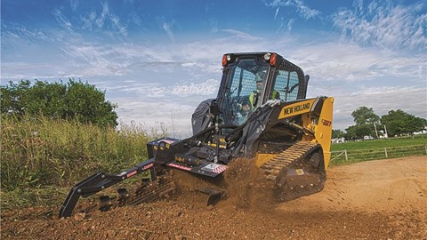 New Holland Construction 200 Series C227 compact track loader