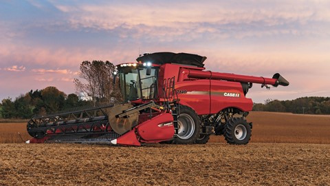 Case IH 7140 Axial Flow Combine