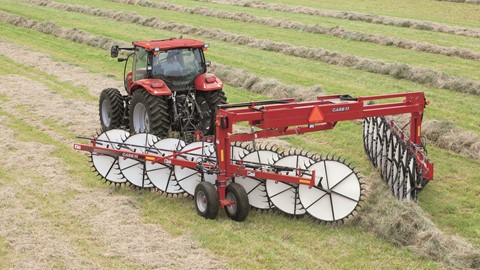 Case IH Wheel Rake