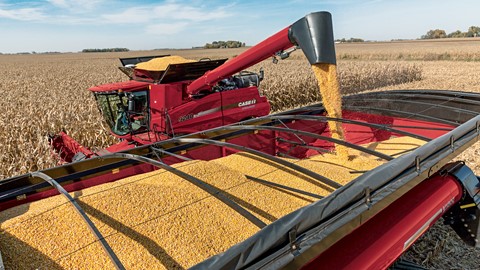 Axial-Flow 9240 and grain cart
