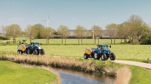 New Holland Agriculture RB125