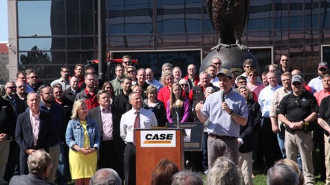 Wisconsin Governor Scott Walker announces Wisconsin-based companies to work on Foxconn project