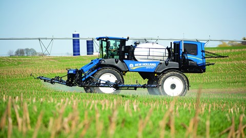 New Holland Guardian™ sprayer SP370 Model
