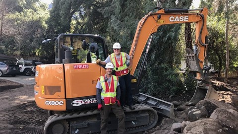 CASE, Sonsray Machinery Provide Team Rubicon with Equipment for California Wildfire Response