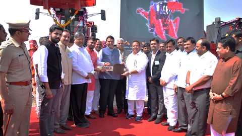 Case IH delivers two Austoft® 4000 Series sugarcane harvesters in Pune