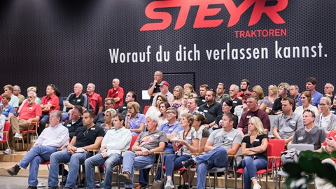 New record of visitors for our STEYR plant
