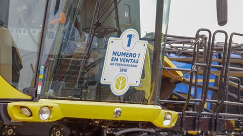 A cada 2,5 colheitadeiras no Paraguai, uma é da New Holland Agriculture.
