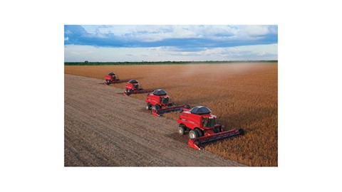 Colheitadeira de grãos ganha versão com tração 4x4