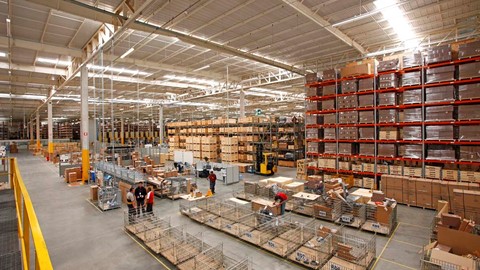 CD de Sorocaba da CNH Industrial bate recorde de peças expedidas num único dia