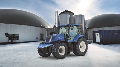 New Holland T6 Methane Power Tractor Sustainable Tractor of the Year 2020