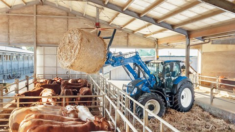 New Holland T5 Dynamic Command™ combines industry-leading efficiency and unrivalled versatility