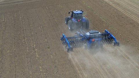New Holland T8 Genesis planting industrial hemp in Pennsylvania, USA
