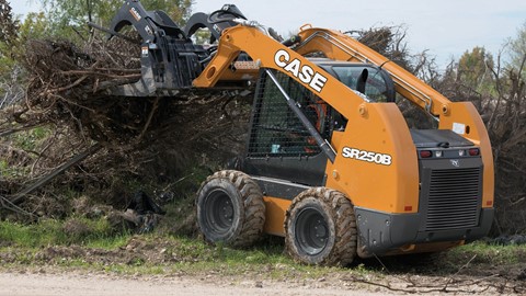 势在“B”得 | 凯斯新一代滑移初显锋芒 -  凯斯B系列滑移荣登美国“2020年度承包商50强新产品”榜单