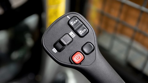 势在“B”得 | 凯斯新一代滑移初显锋芒 -  凯斯B系列滑移荣登美国“2020年度承包商50强新产品”榜单