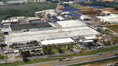 Fábrica da New Holland comemora 45 anos, mas com olhar voltado para o futuro