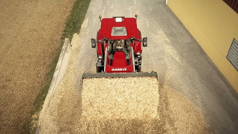 CASEIH_MAXXUM_145_CVXDrive_BALES