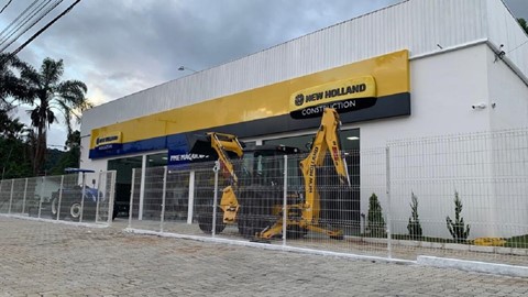 PME Máquinas inaugura a primeira loja dual da New Holland no padrão Smart Dealer
