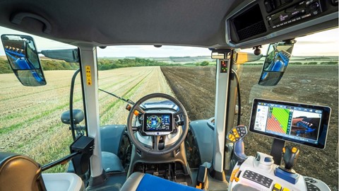 Cabine para tratores Horizon™ Ultra, da New Holland, é premiada pela Associação Americana dos Engenheiros Agrícolas