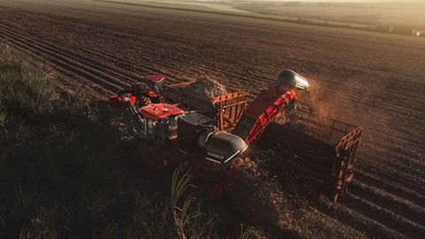 Austoft 9000 alia conectividade à alta performance no campo