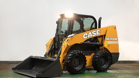 凯斯SR200B+封闭清扫器荣膺“2022中国工程机械年度产品TOP50”奖