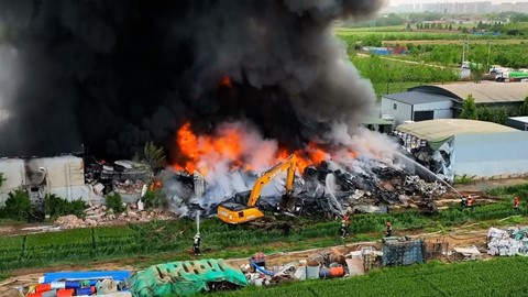 出身凯斯，“救火英雄”