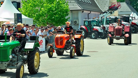 STEYR_Open_Days_Oldtimer_Live_Demonstration