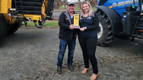 Dealer Principal David Thompson_Branch Manager Emma Gilbert (1)