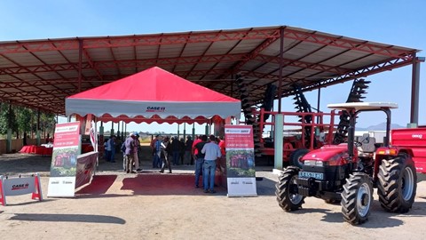 CASE-IH_COFFEE_HARVESTER_PRESENTATION / Photo Credits_Multiauto LDA