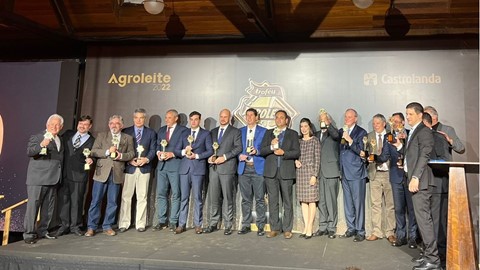 New Holland é campeã pela 9ª vez consecutiva do Troféu Agroleite