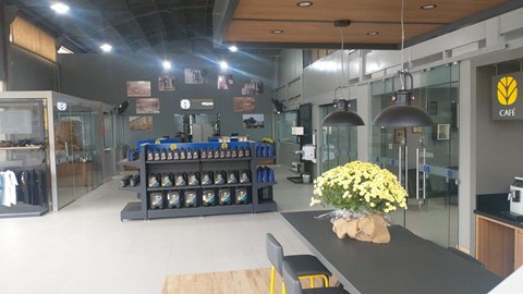 New Holland e Comin reinauguram no RS loja 100% remodelada, com novo padrão de atendimento