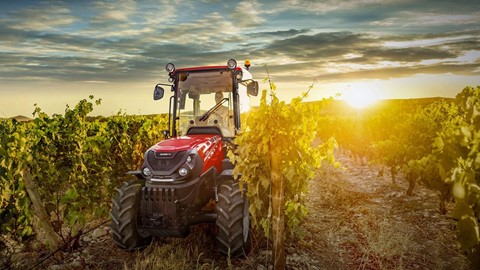 CASE IH_QUANTUM_120F_WORK ON FIELD