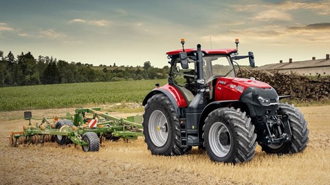 CASE IH_OPTUM_300_CVXDRIVE_ON FIELD