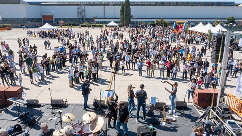 凯斯工程机械莱切工厂50周年庆